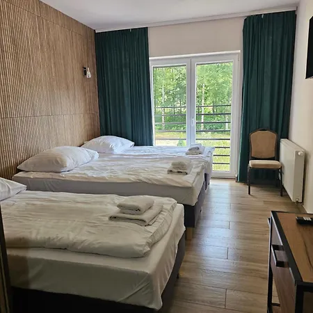Jurajski Semesteranläggning (resort) Olsztyn (Silesia)